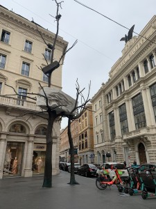 Il tempo è un albero che cresce.